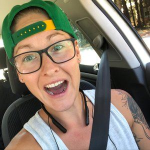 Meet your Posher, Naomi joy